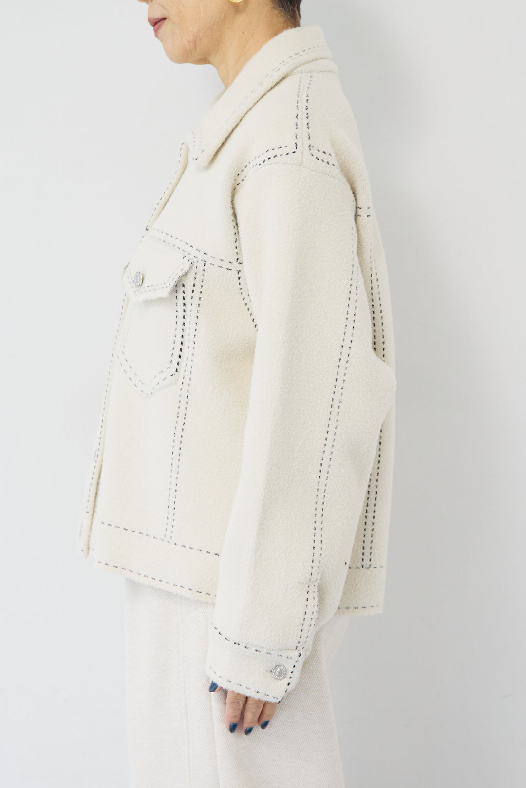 ステッチデザインメルトンジャケット