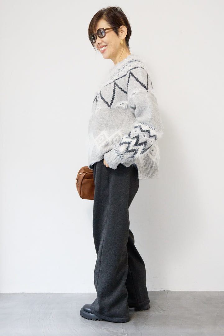 ノルディック柄フェザージャガードニット