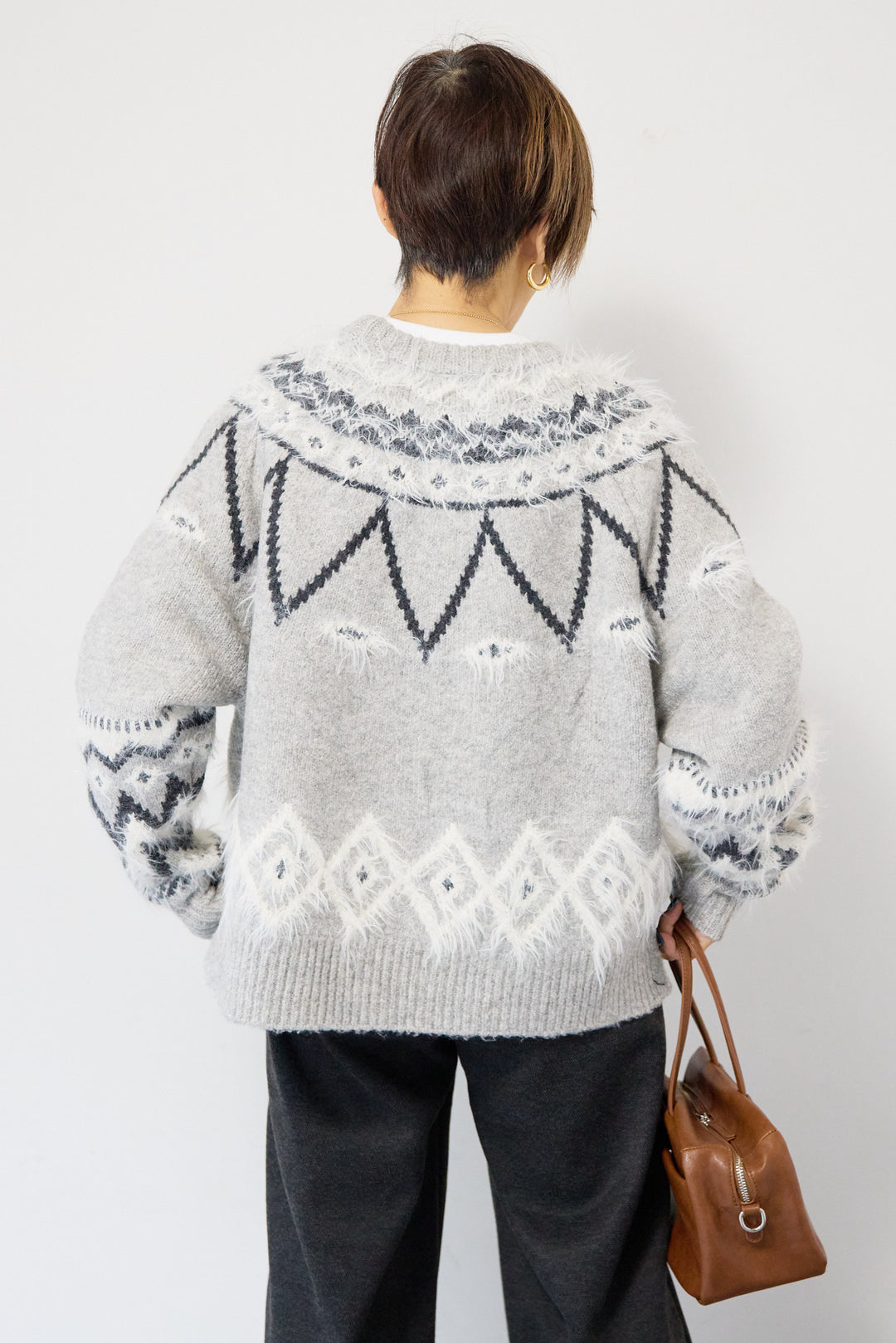 ノルディック柄フェザージャガードニット