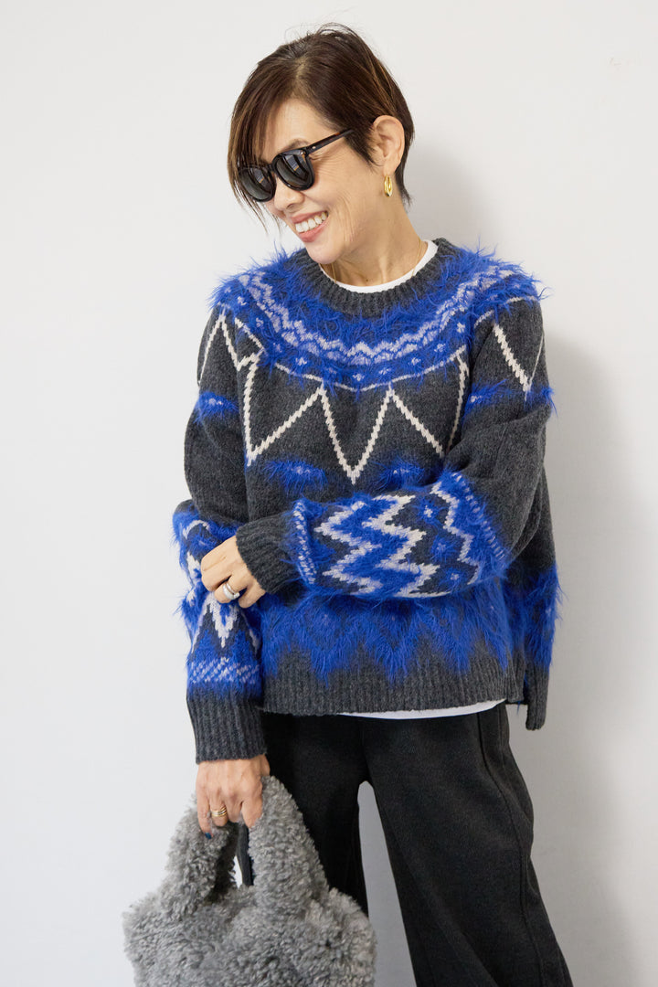 ノルディック柄フェザージャガードニット