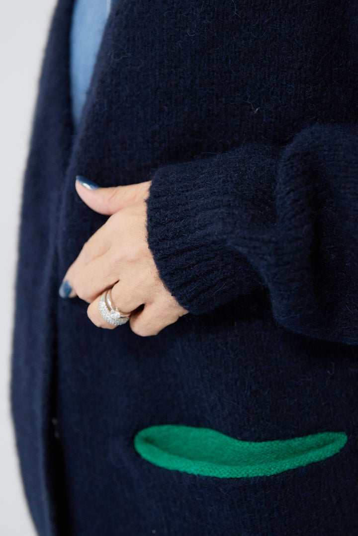 【アルパカ・ウール混】ハートデザインバイカラーカーディガン