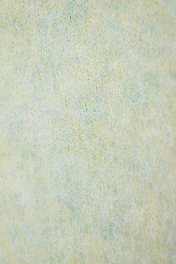 起毛シャギーVネックニット