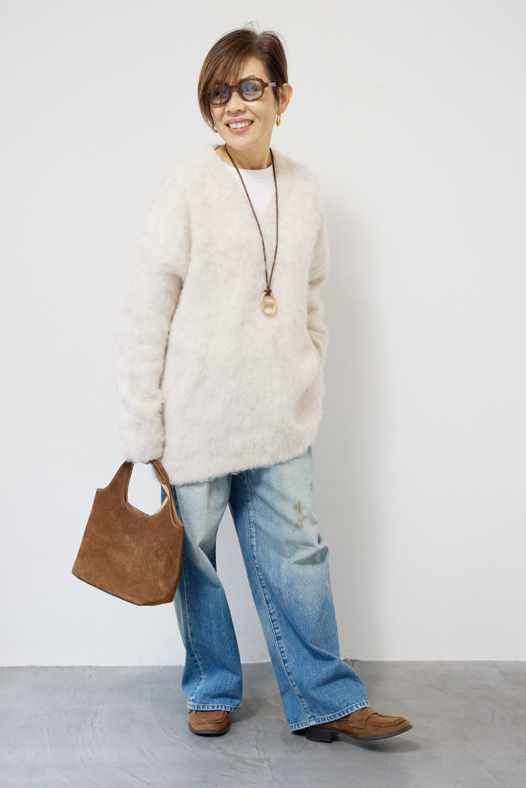 起毛シャギーVネックニット