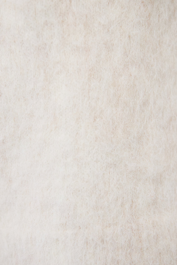 起毛シャギーVネックニット