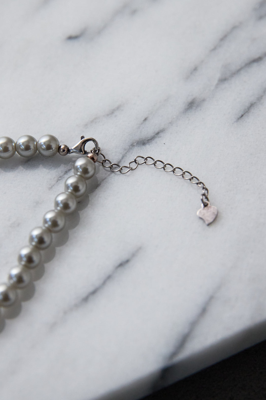 ロングパールネックレス