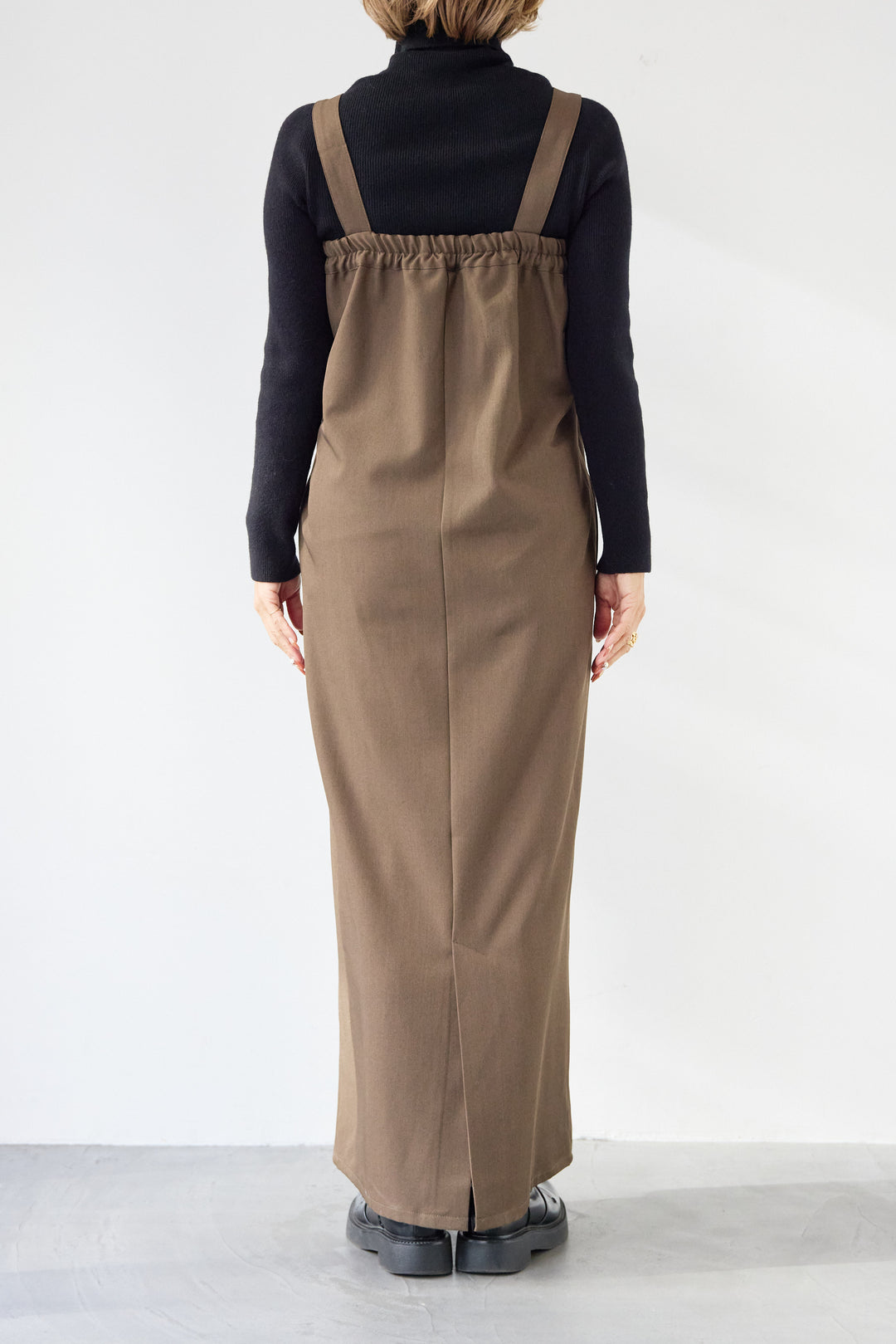 [SET]ホールガーメントタートルリブニット+ベルトストラップジャンスカ(2set)