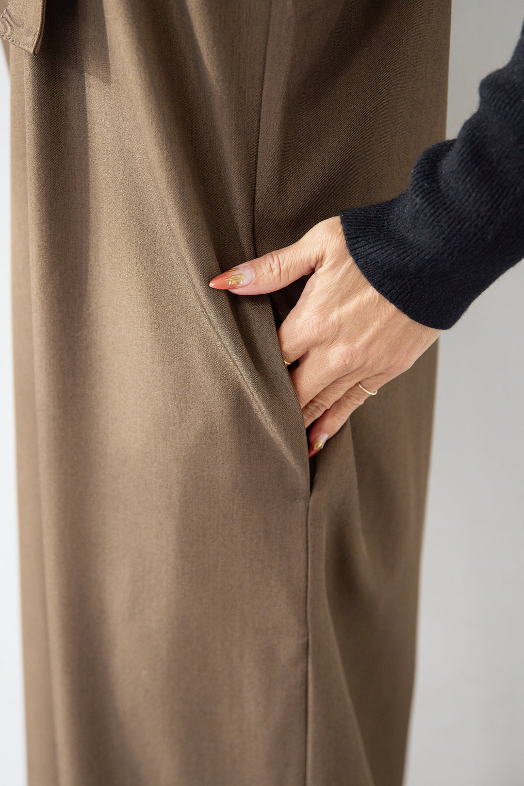 [SET]ホールガーメントタートルリブニット+ベルトストラップジャンスカ(2set)