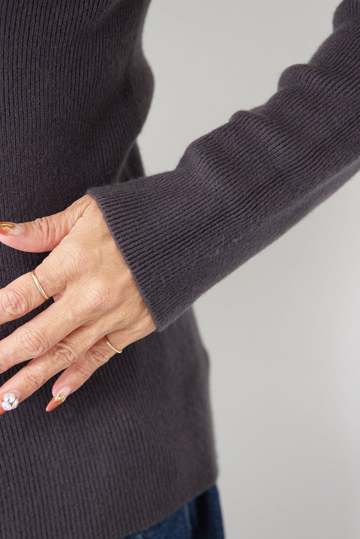 [SET]ホールガーメントタートルリブニット+ベルトストラップジャンスカ(2set)