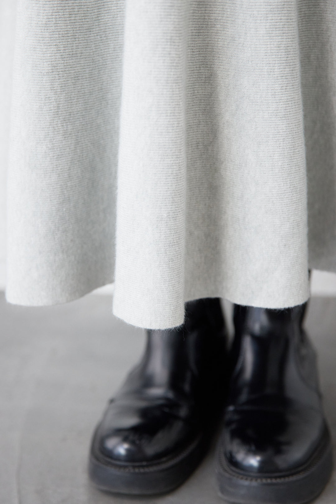 [SET]フレアヘムニットワンピース+スタンドカラー中綿ショートブルゾン(2set)