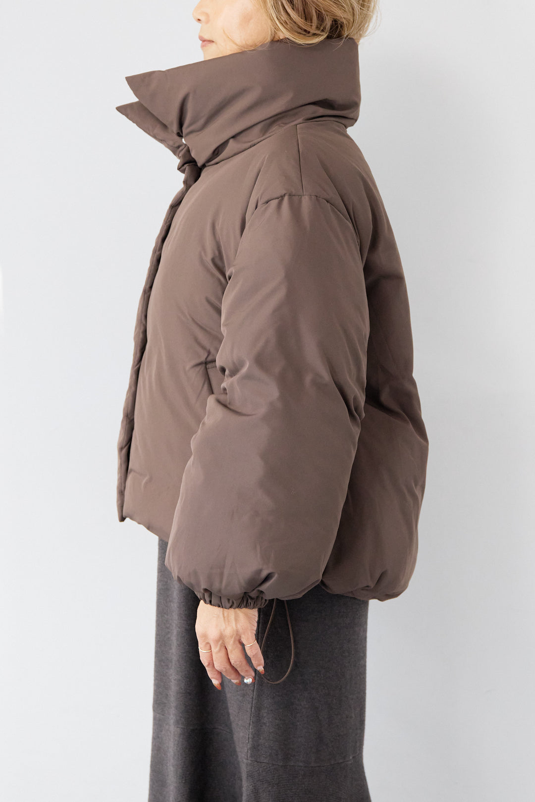 [SET]フレアヘムニットワンピース+スタンドカラー中綿ショートブルゾン(2set)