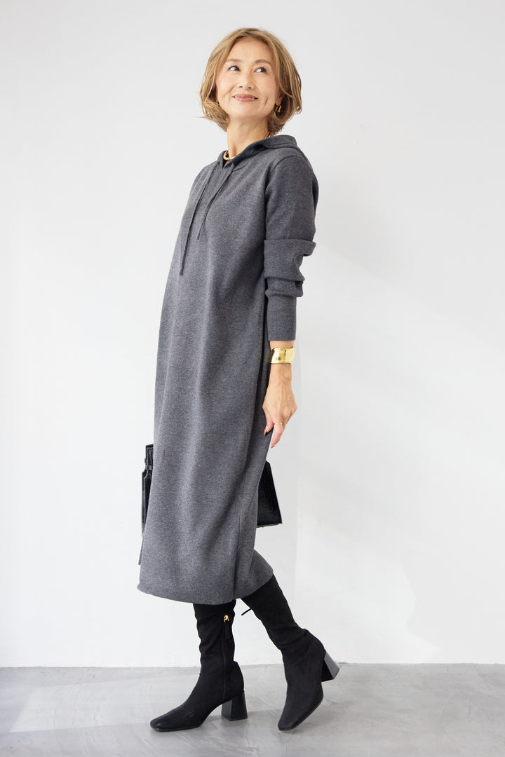 ロングレングス フーディニットワンピース