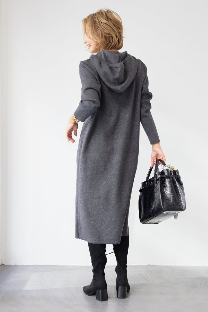 ロングレングス フーディニットワンピース