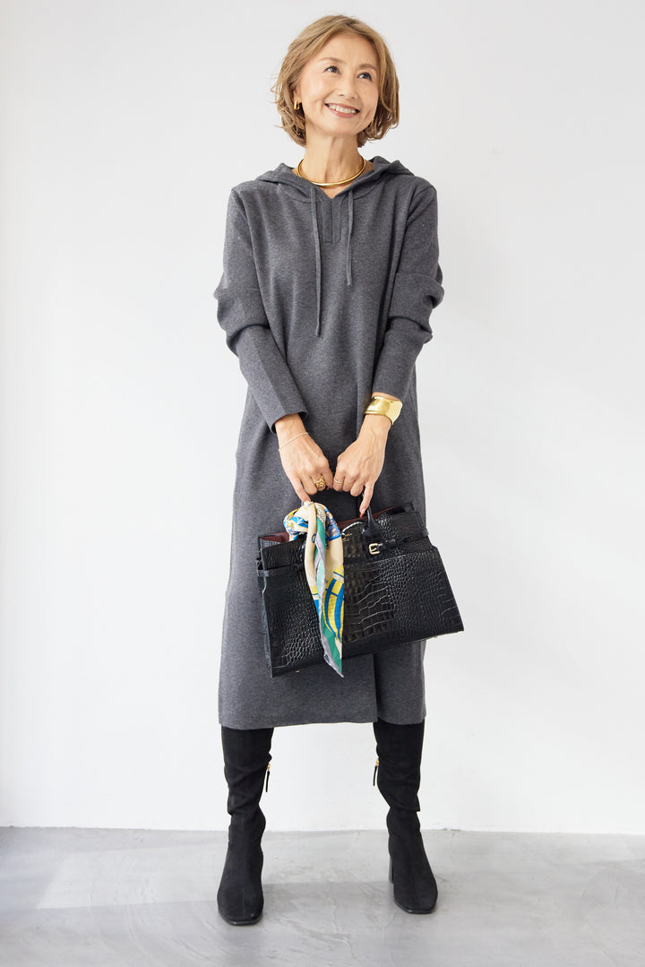 ロングレングス フーディニットワンピース