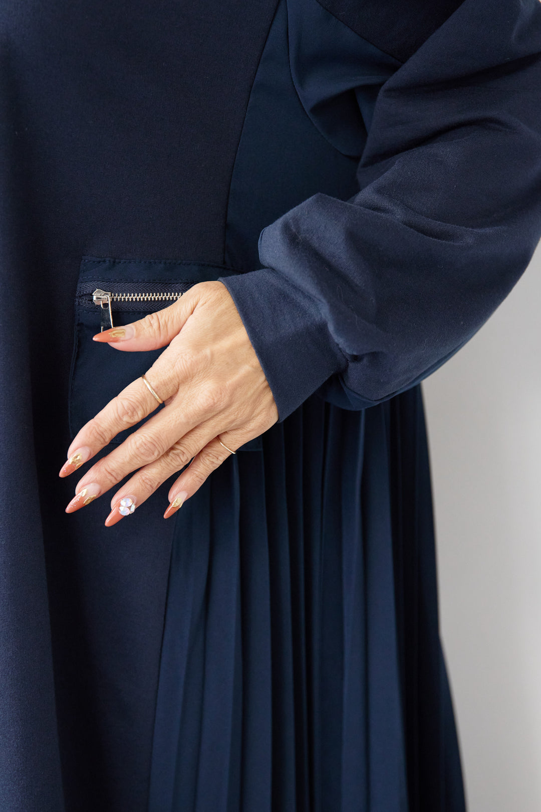 ジップポケット異素材ドッキングワンピース