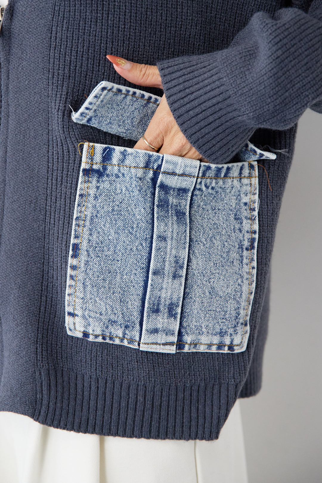 デニムポケットジップカーディガン