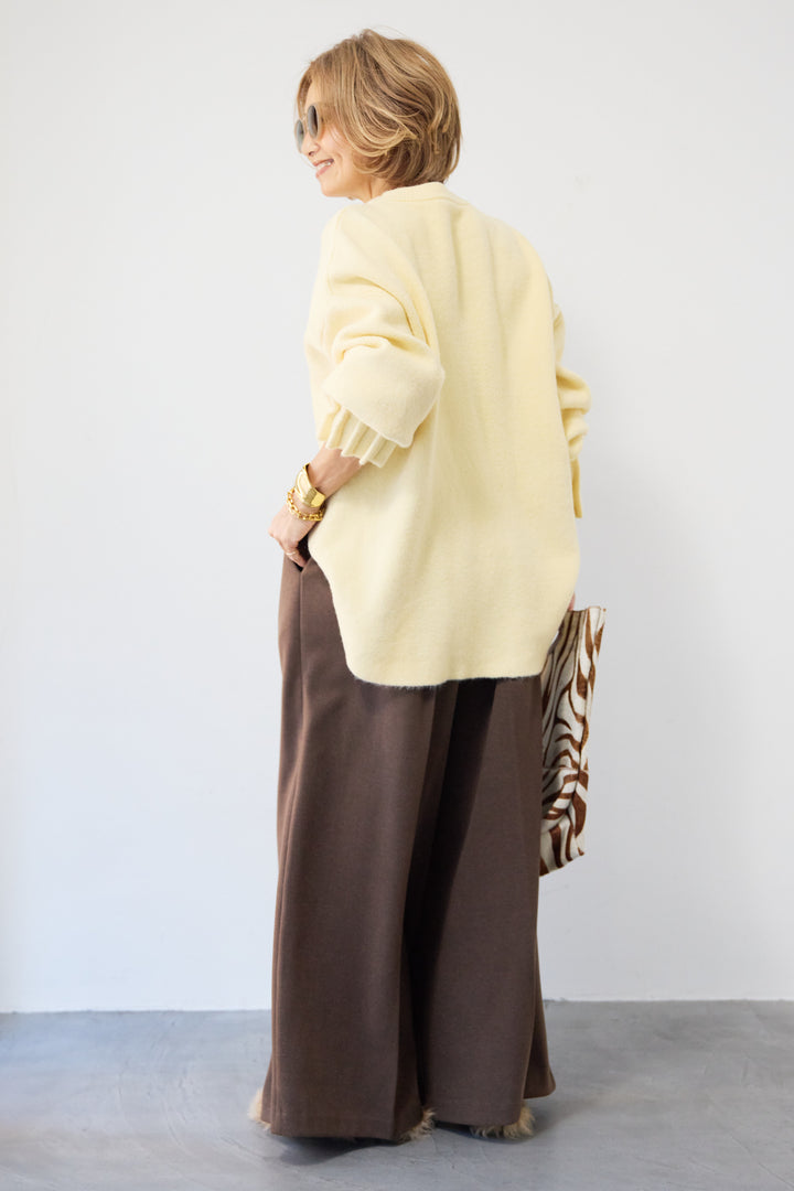 袖タックニット