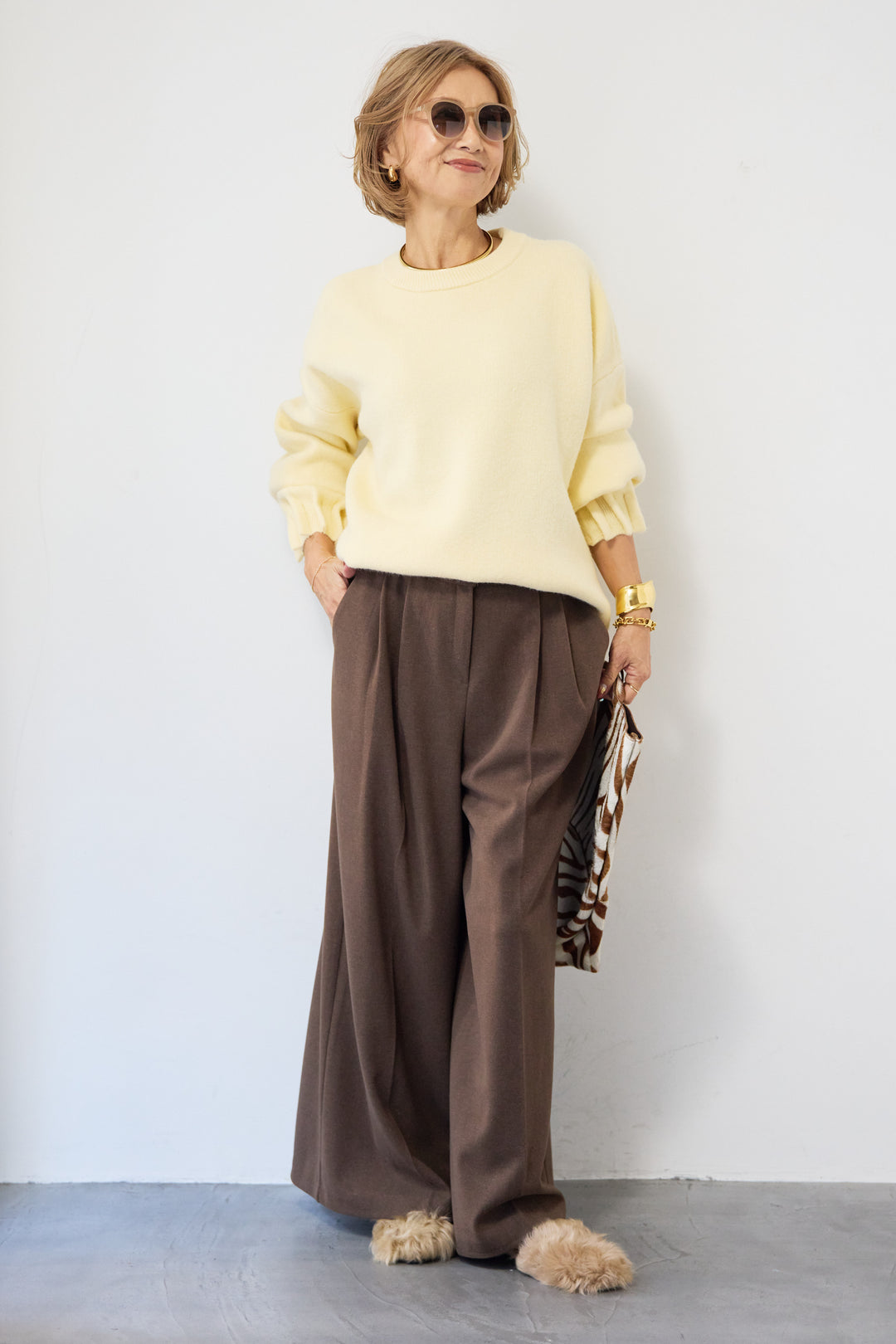 袖タックニット