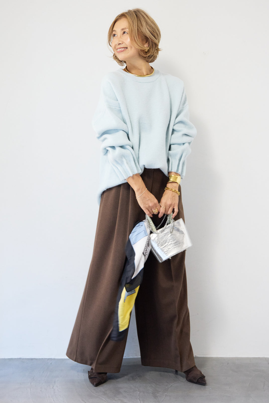 袖タックニット