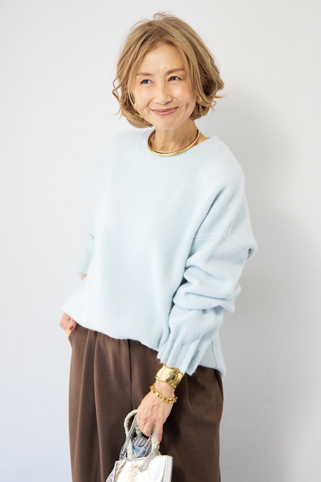 袖タックニット