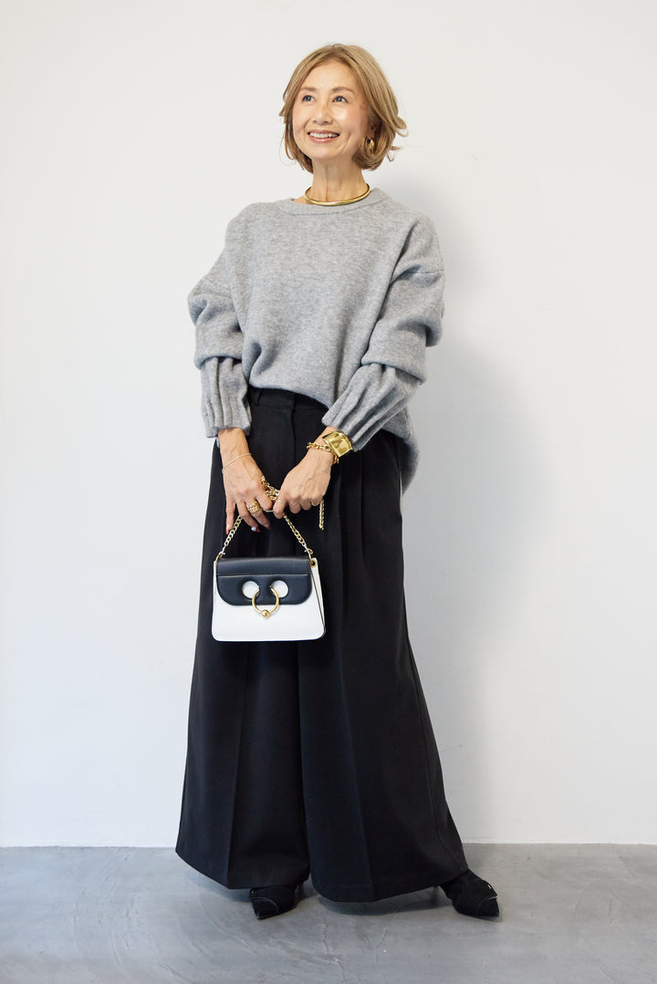 袖タックニット