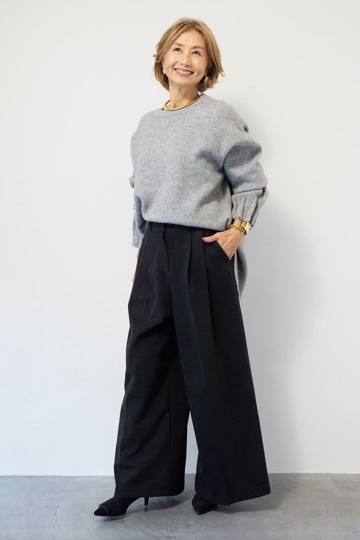 袖タックニット