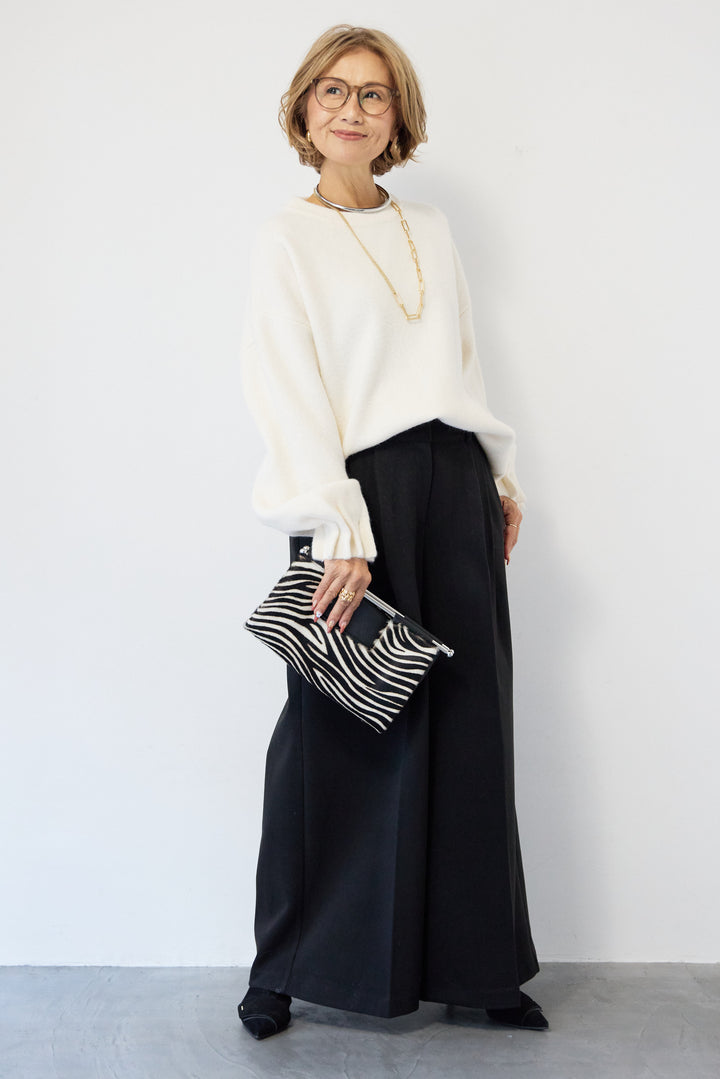 袖タックニット