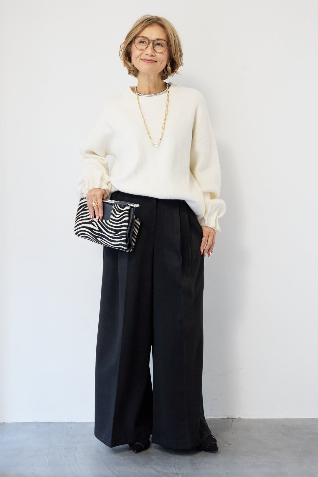 袖タックニット