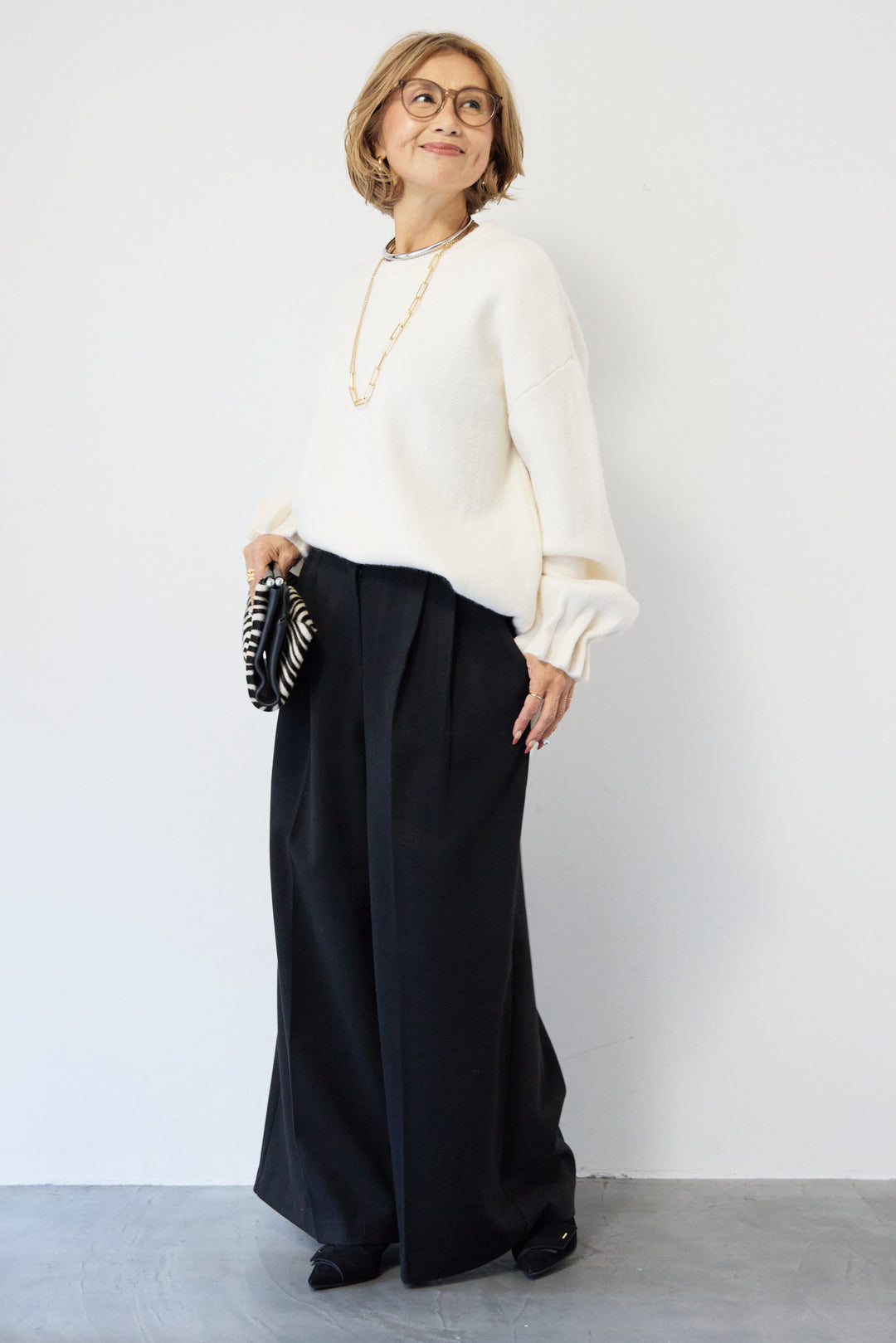 袖タックニット