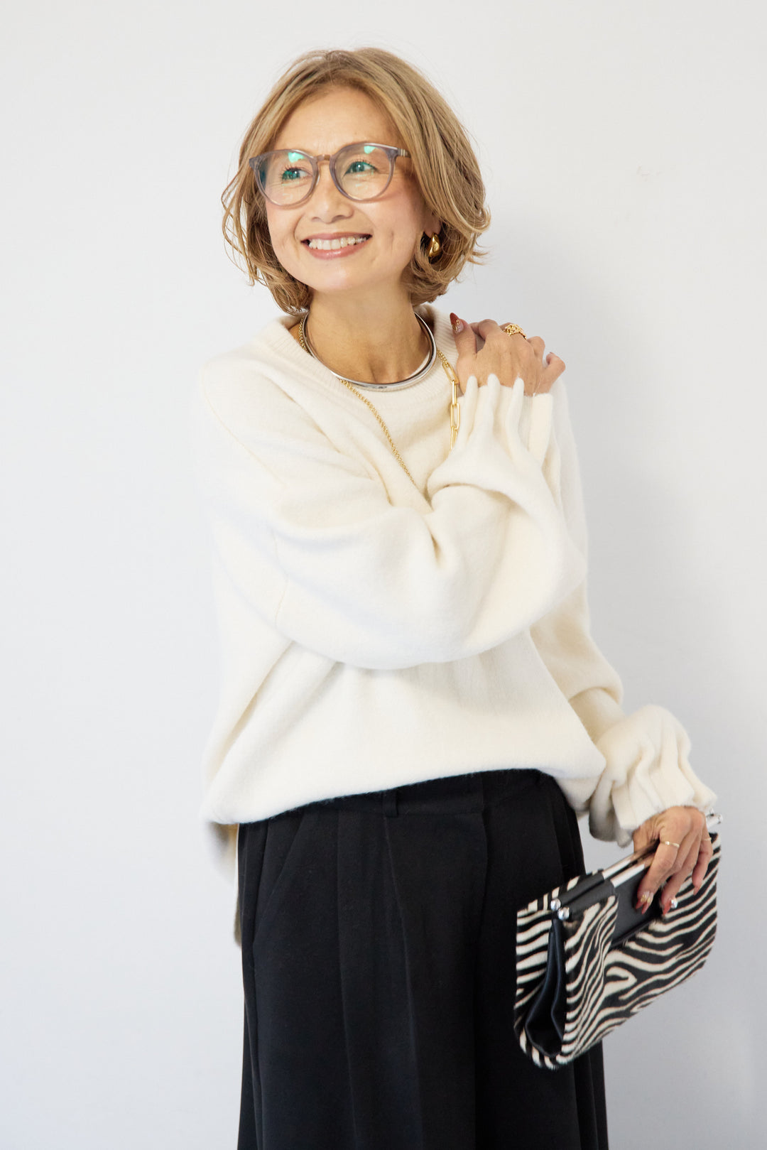 袖タックニット