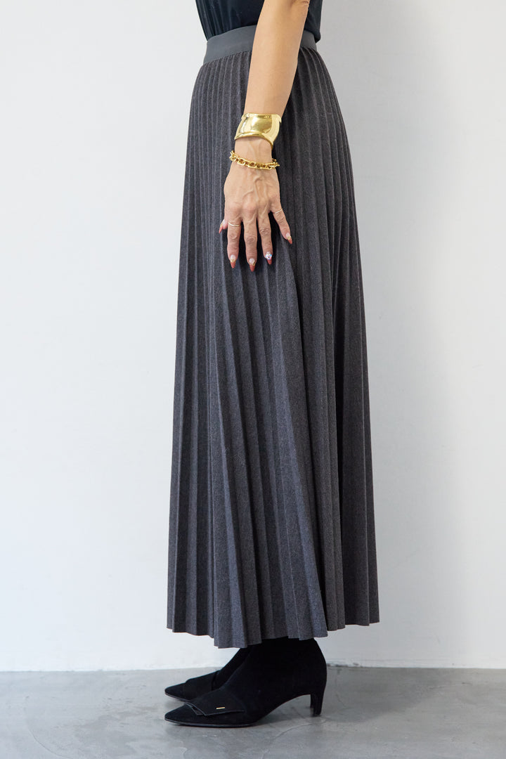 ウエストゴムプリーツスカート