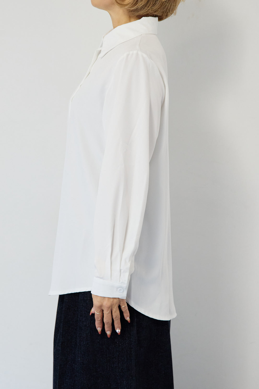 ツイストデザインニット+シャツアンサンブル