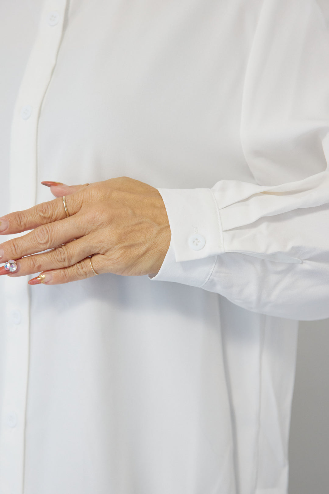 ツイストデザインニット+シャツアンサンブル