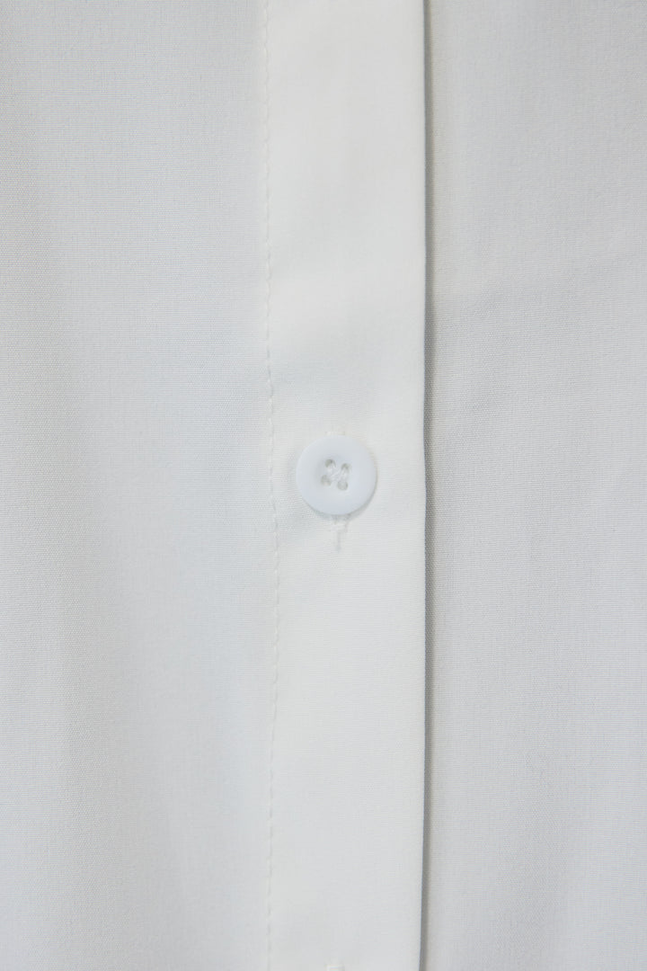 ツイストデザインニット+シャツアンサンブル