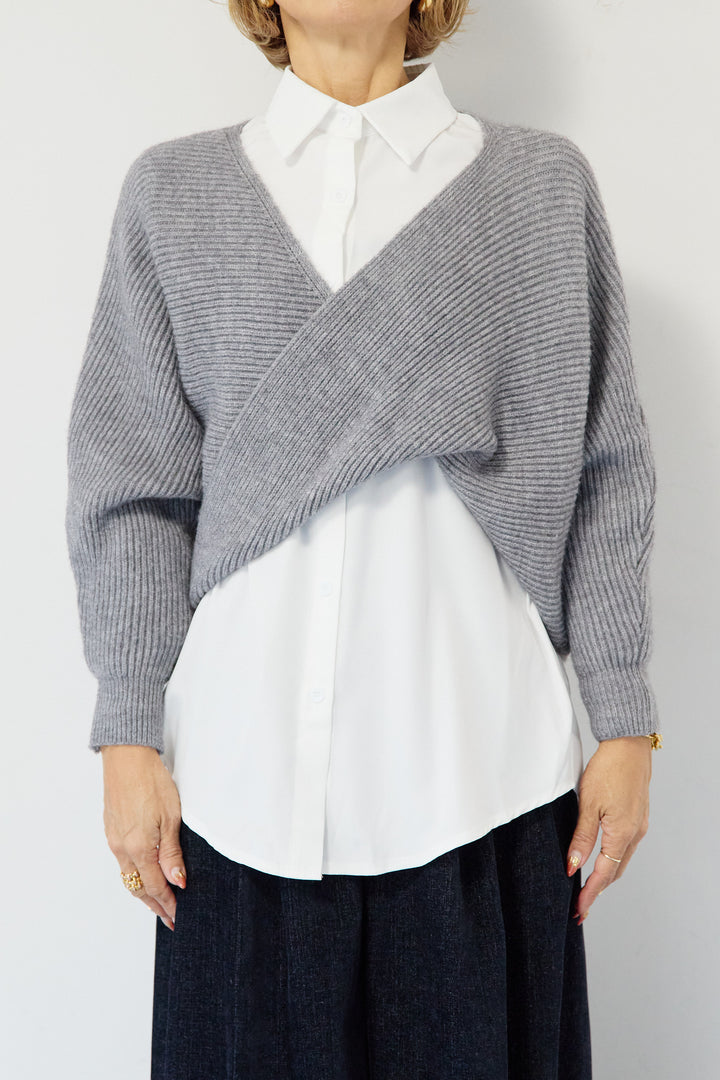 ツイストデザインニット+シャツアンサンブル