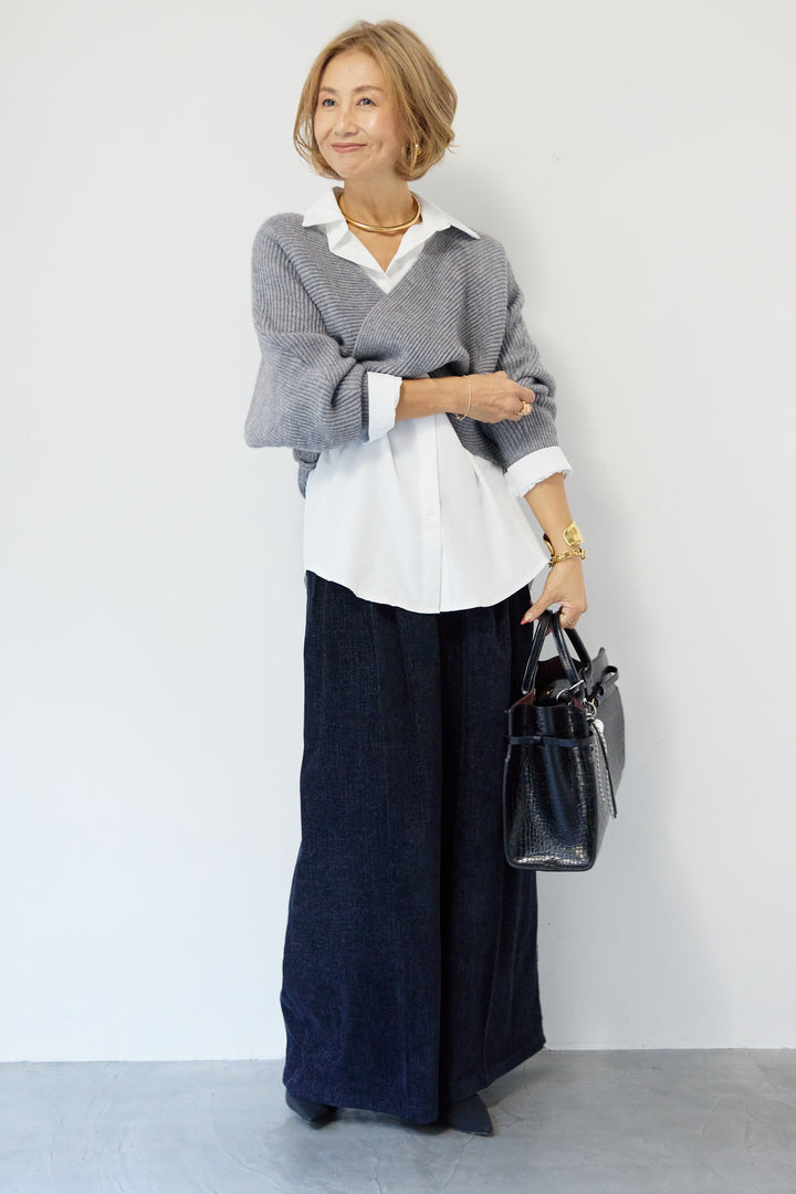 ツイストデザインニット+シャツアンサンブル