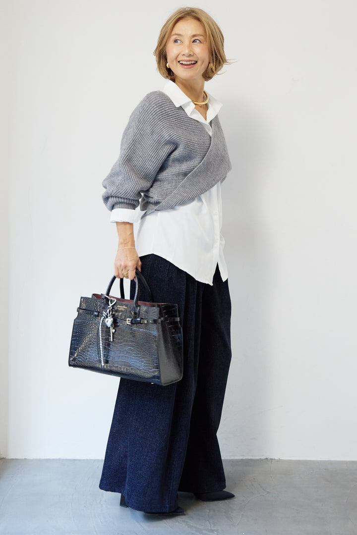 ツイストデザインニット+シャツアンサンブル