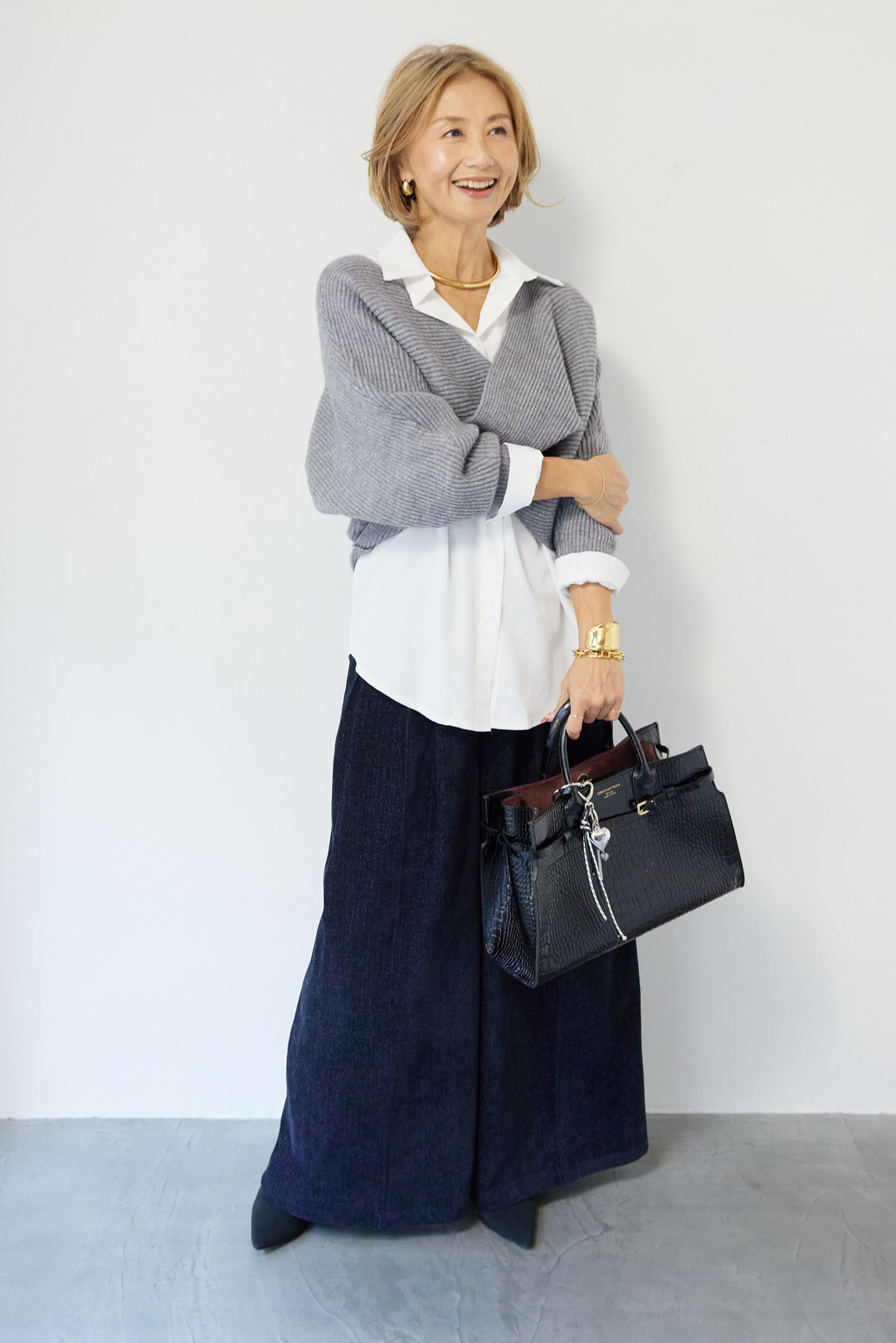 ツイストデザインニット+シャツアンサンブル