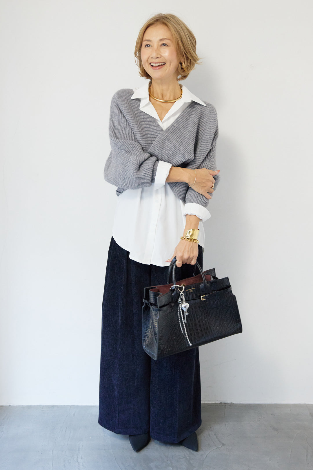 ツイストデザインニット+シャツアンサンブル