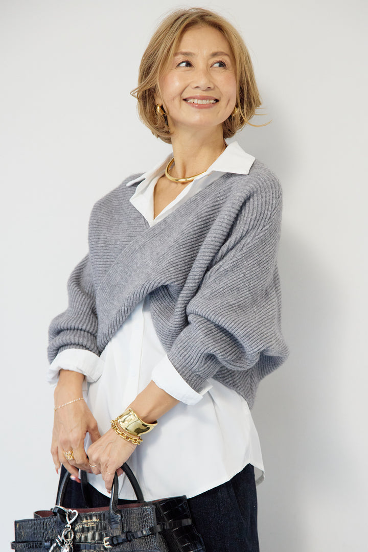 ツイストデザインニット+シャツアンサンブル