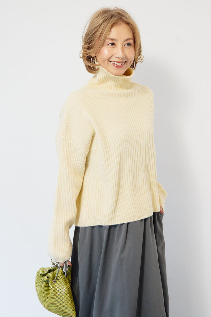 モダン畦編み プルオーバー
