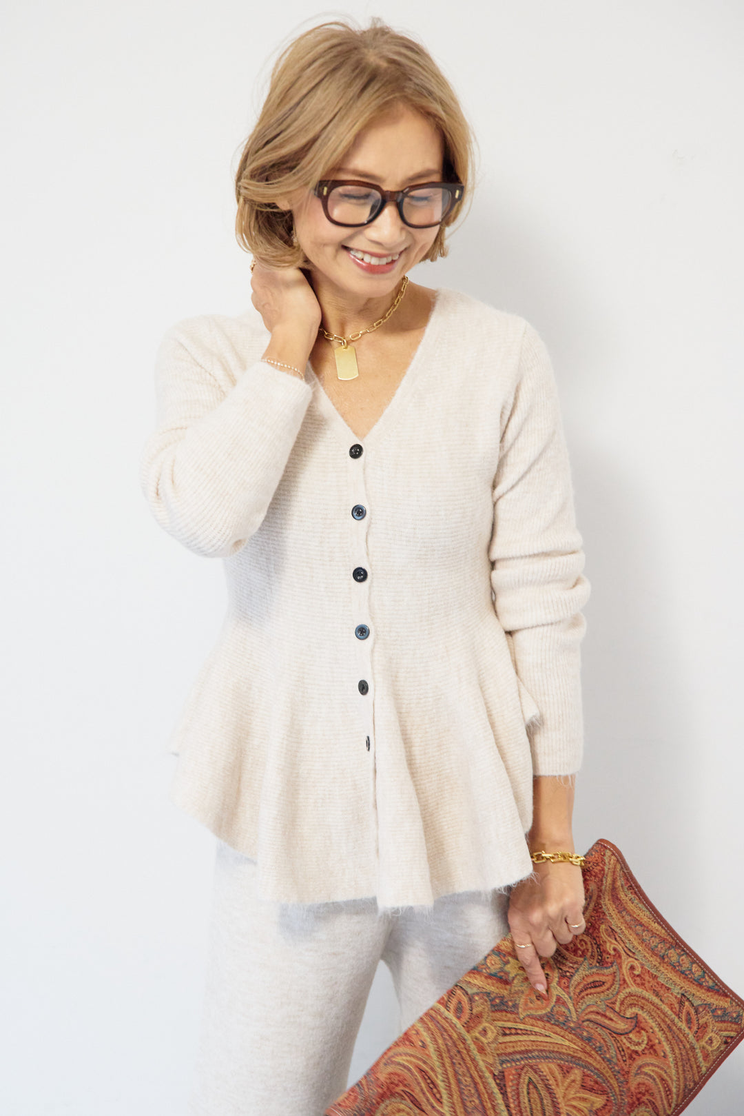 ペプラムニットセットアップ