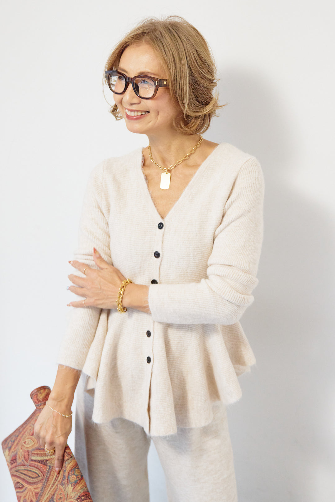 ペプラムニットセットアップ