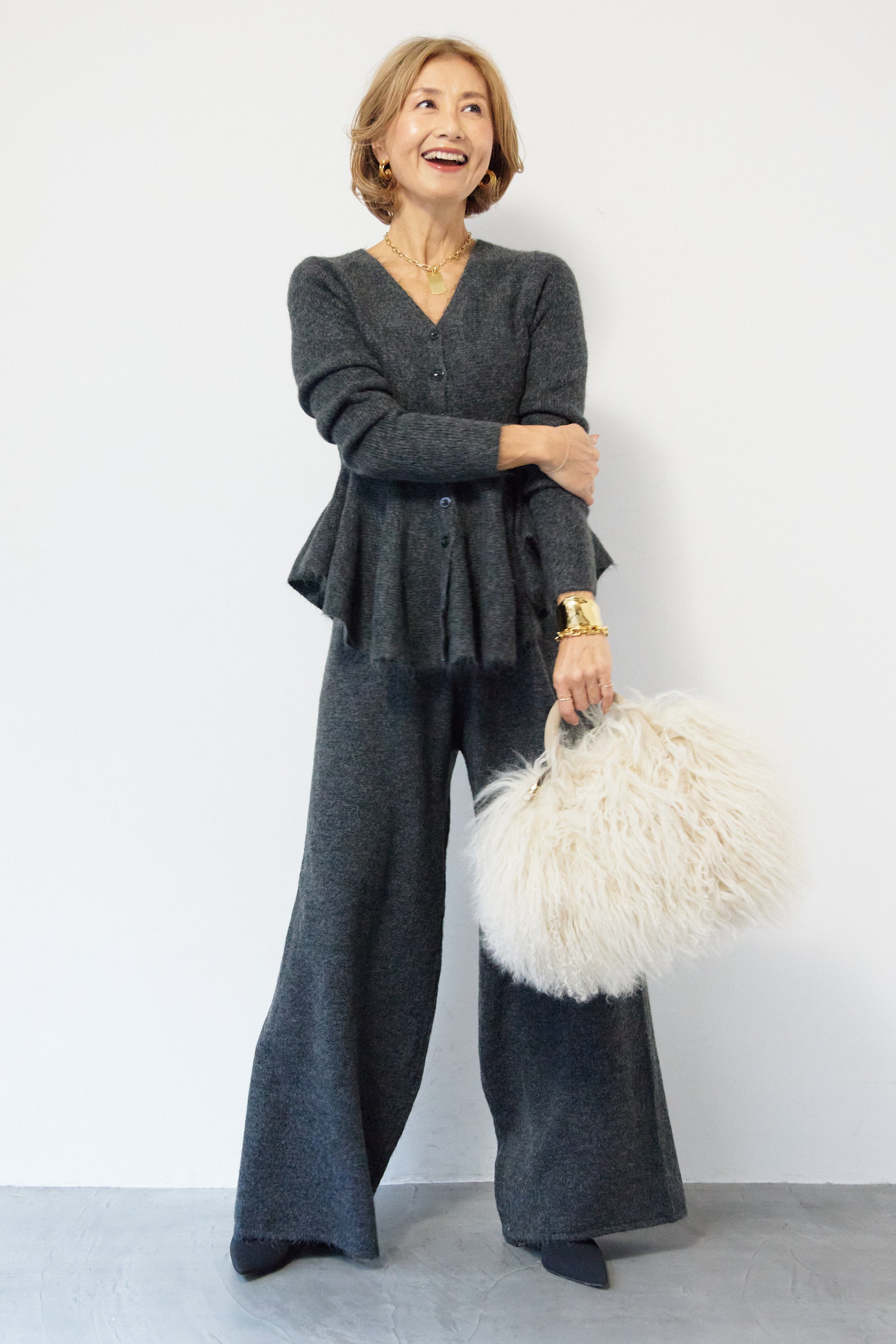 ペプラムニットセットアップ – plusotoha