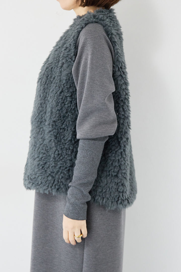 [SET]バックジップソフトダンボールワンピース+カーリーファーショートベスト(2set)