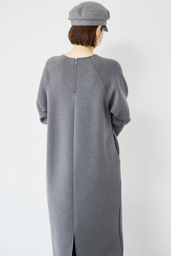 バックジップソフトダンボールワンピース