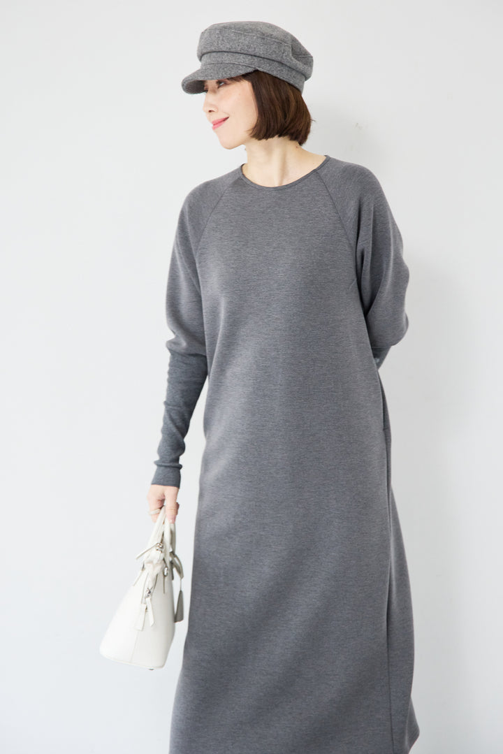 バックジップソフトダンボールワンピース