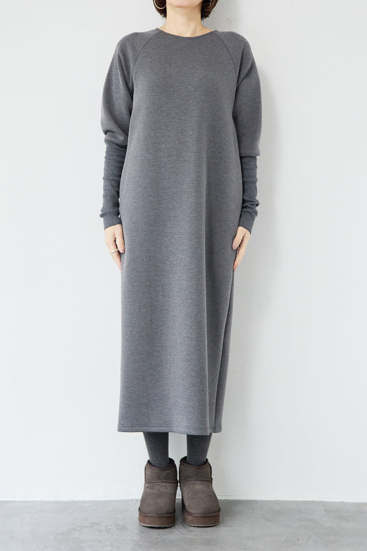 バックジップソフトダンボールワンピース