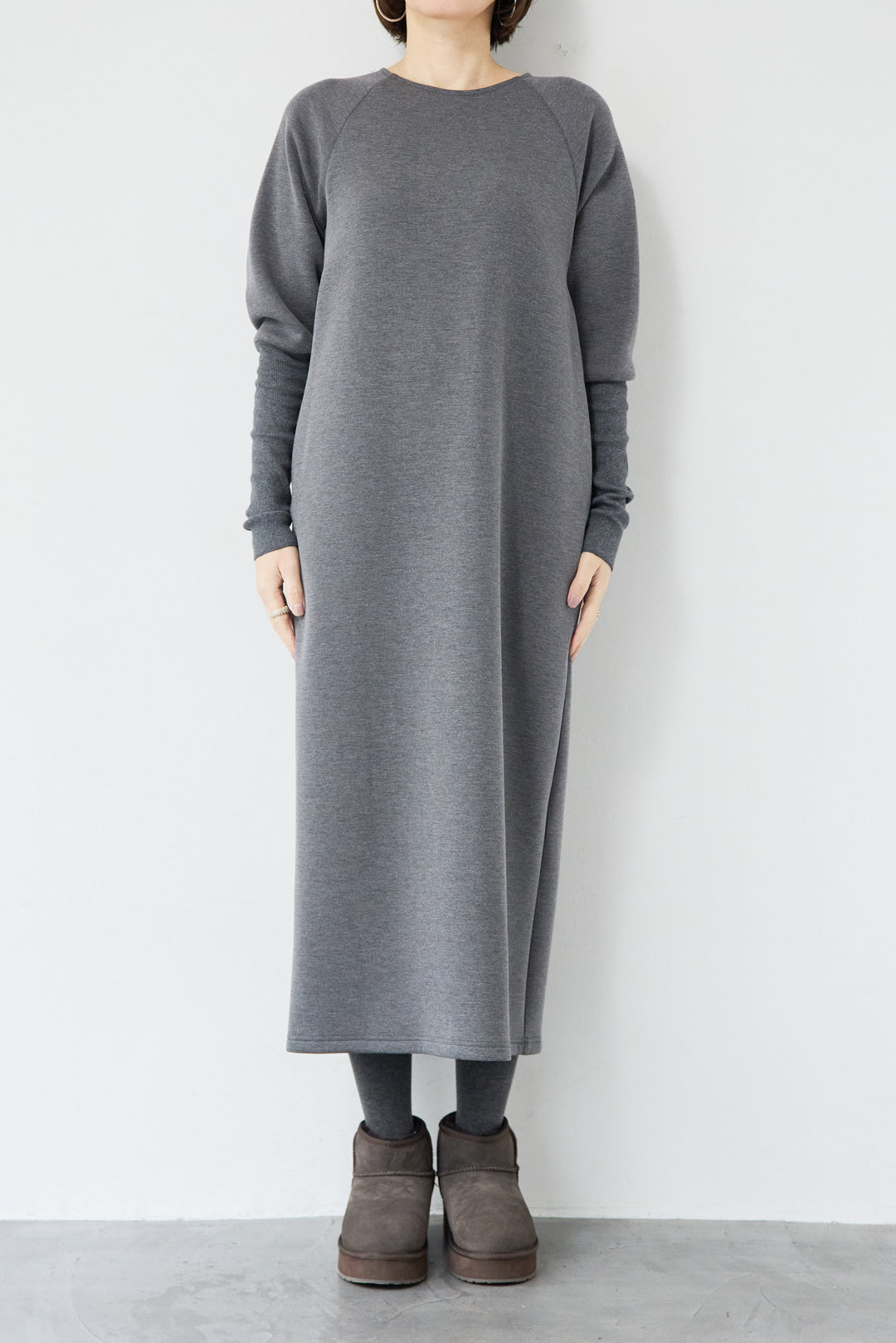 [SET]バックジップソフトダンボールワンピース+カーリーファーショートベスト(2set)