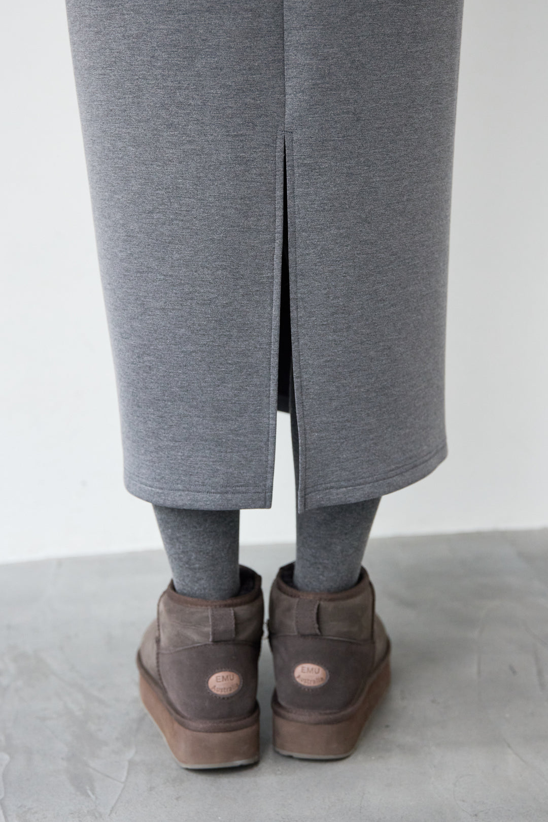 バックジップソフトダンボールワンピース