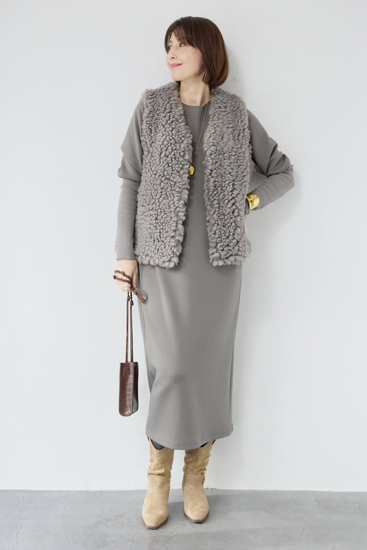 [SET]バックジップソフトダンボールワンピース+カーリーファーショートベスト(2set)